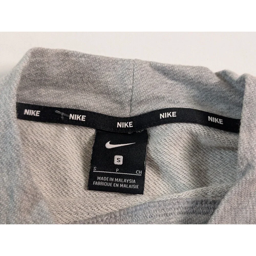 Nike Oregon Ducks Women Sweatshirt Small Mock Neck Gray Activewear Mew No Tags